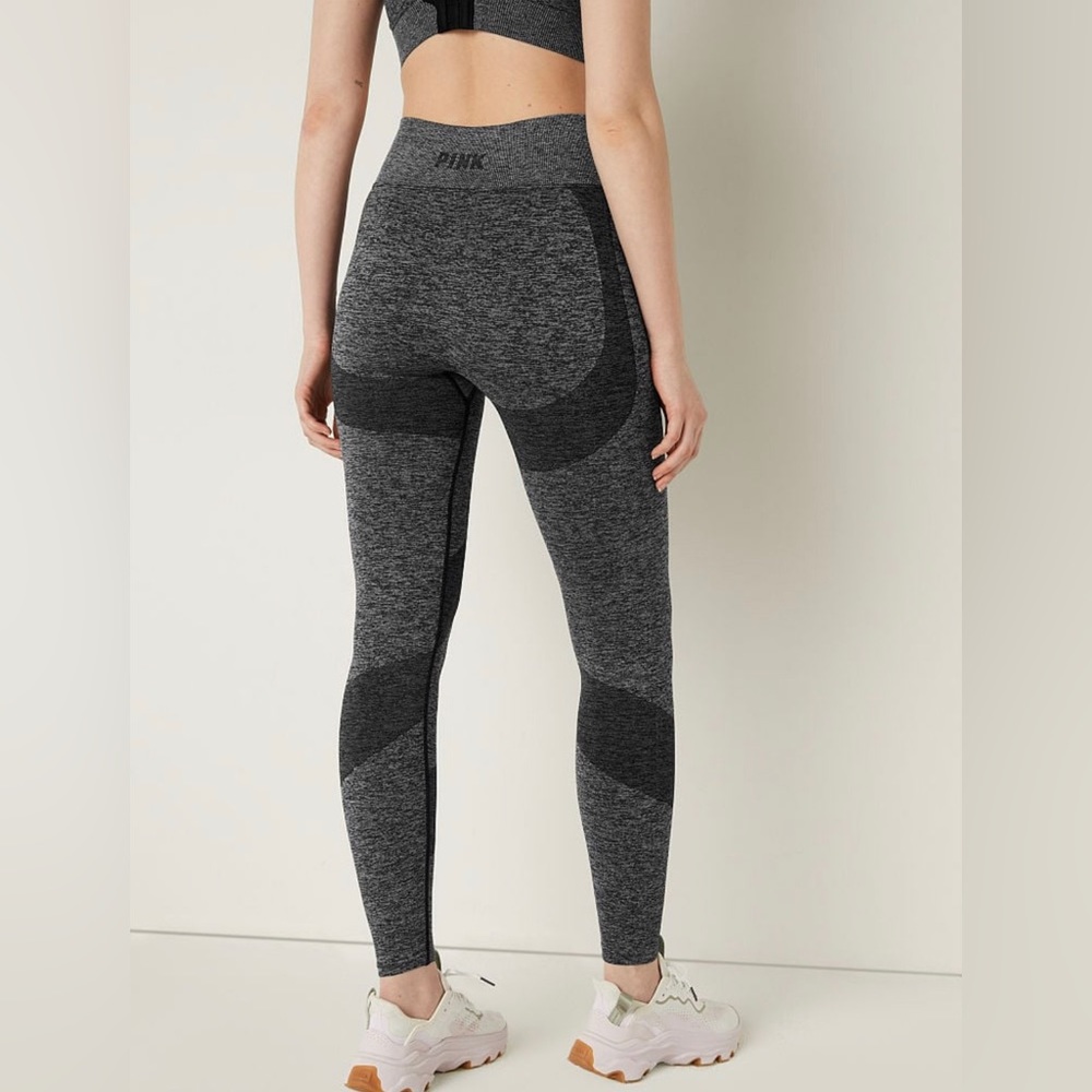 PINK Victoria’s Secret seamless contour leggings